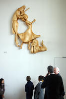 inauguration sculpture sur bois de tilleul -allégorie de la salle des fêtes-